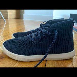 Allbirds high top tree toppers in Marine color